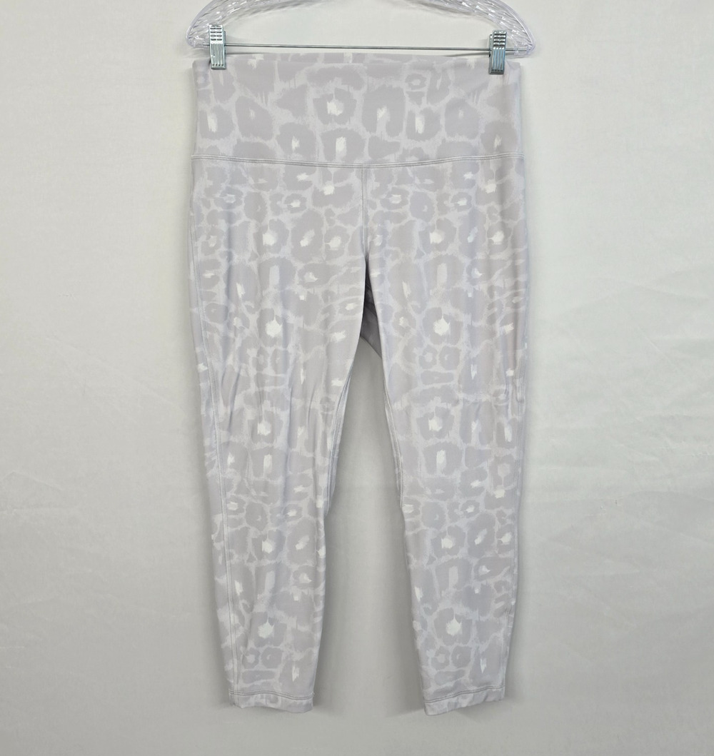 Lululemon Align High Rise Crop 25" Legging Women's 14 Cheetah Camo Lt Gray EUC